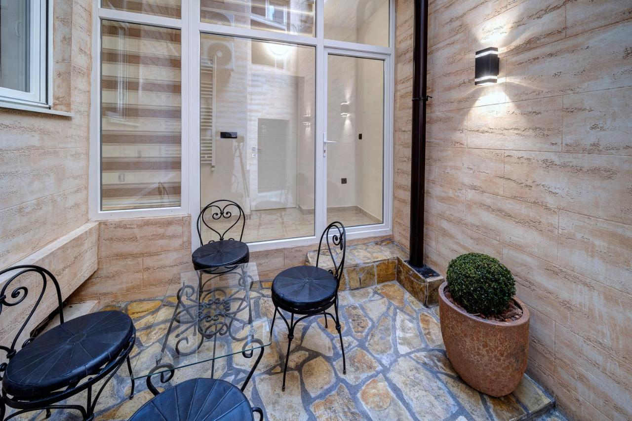 Apartment Kaliopi Belgrade Extérieur photo